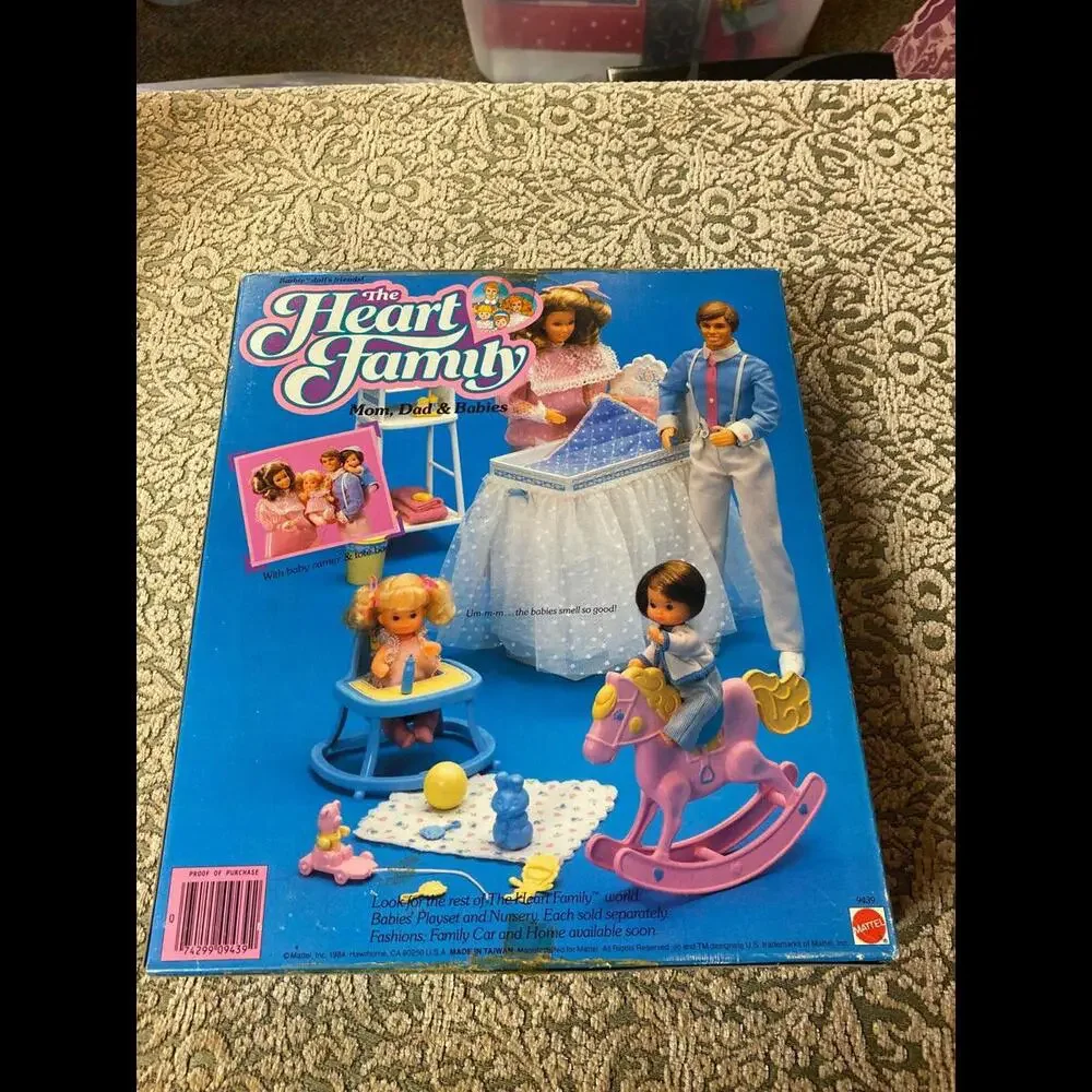 Vintage 1984 Mattel‎ Heart Family Mom, Dad, & Babies Deluxe Set 9439 BRAND NEW